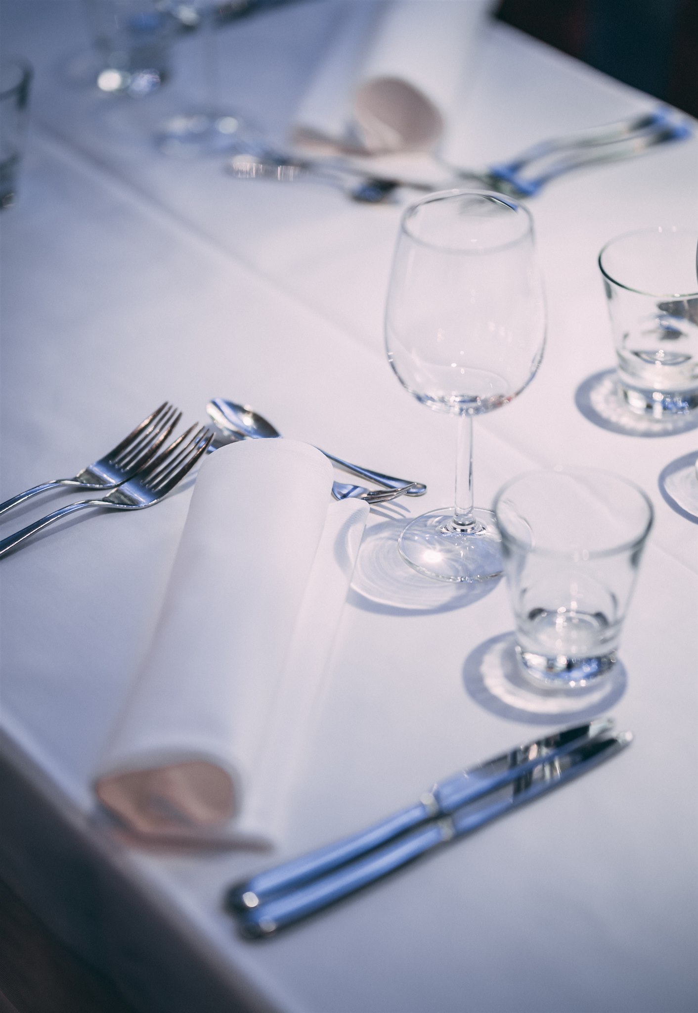 dinner setting at restaurant pörssi
